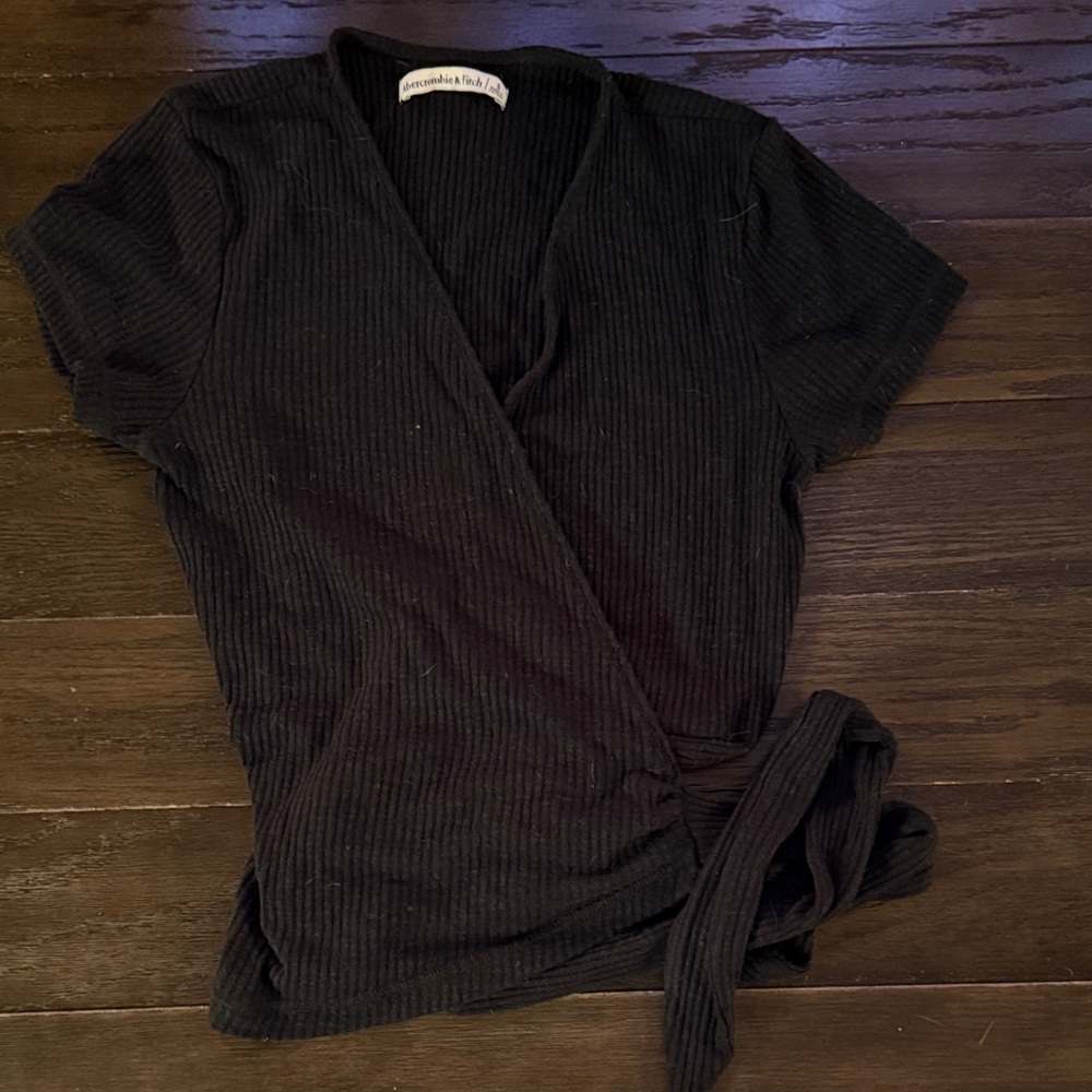 Abercrombie & Fitch Black Ribbed Top